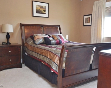 7818 Great Heron Way - Photo Thumbnail 12