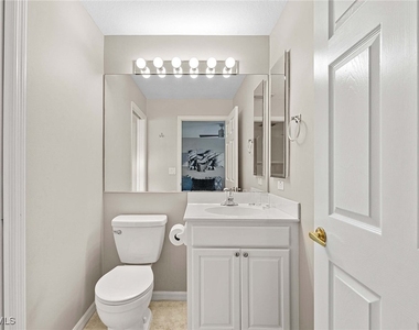 12885 Brynwood Way - Photo Thumbnail 27