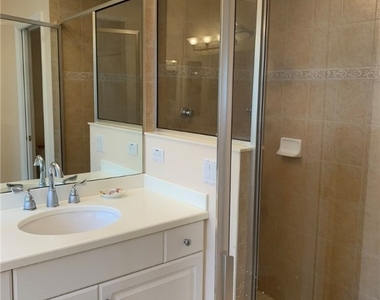 3910 Jasmine Lake Circle - Photo Thumbnail 12