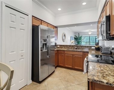 9560 Trevi Court - Photo Thumbnail 10