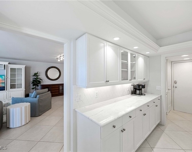 10691 Gulf Shore Drive - Photo Thumbnail 19