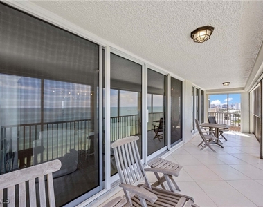 10691 Gulf Shore Drive - Photo Thumbnail 10
