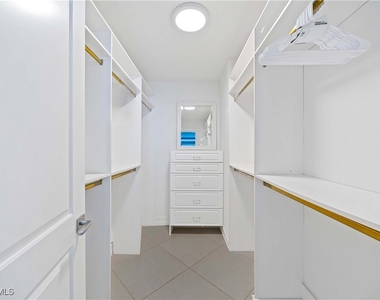 10691 Gulf Shore Drive - Photo Thumbnail 27