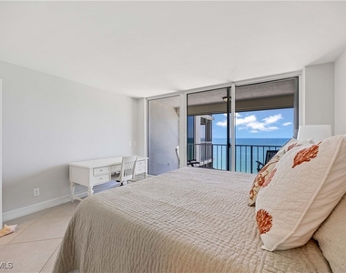 10691 Gulf Shore Drive - Photo Thumbnail 26