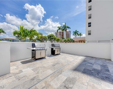 10691 Gulf Shore Drive - Photo Thumbnail 33