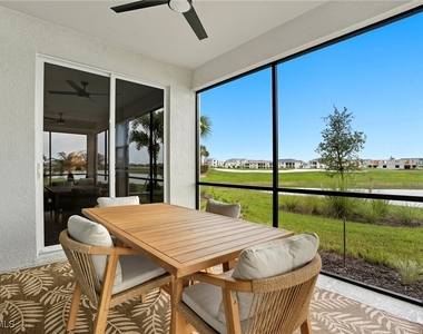 5667 Melbourne Ct - Photo Thumbnail 34