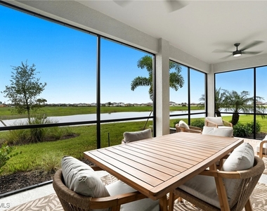 5667 Melbourne Ct - Photo Thumbnail 31
