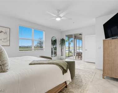5667 Melbourne Ct - Photo Thumbnail 18