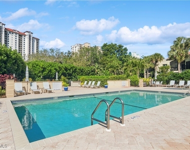 7048 Pelican Bay Boulevard - Photo Thumbnail 18