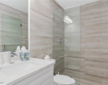 7048 Pelican Bay Boulevard - Photo Thumbnail 14