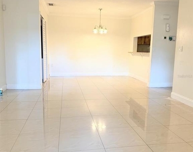 5226 Via Hacienda Circle - Photo Thumbnail 4