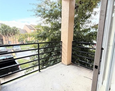 5226 Via Hacienda Circle - Photo Thumbnail 12