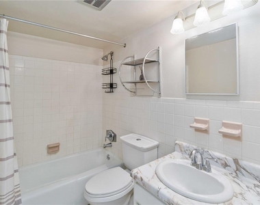 2500 Lee Road - Photo Thumbnail 18