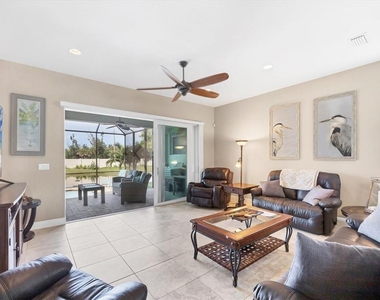 10446 Coquina Court - Photo Thumbnail 12