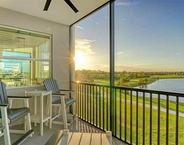 12140 Wellen Golf Street - Photo Thumbnail 12