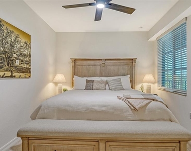 12140 Wellen Golf Street - Photo Thumbnail 28