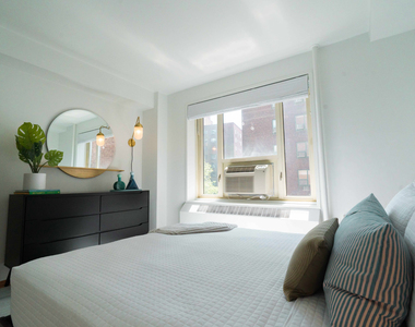 435 E 14th St New York - Photo Thumbnail 9