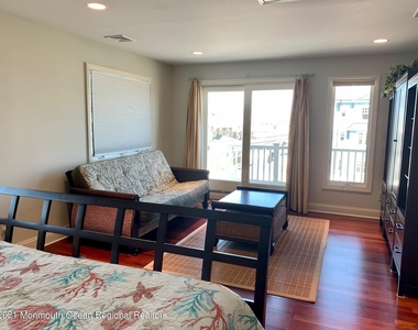 919 N Ocean Avenue - Photo Thumbnail 33