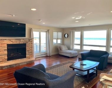 919 N Ocean Avenue - Photo Thumbnail 20