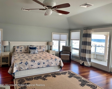 919 N Ocean Avenue - Photo Thumbnail 27
