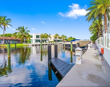 221 Shore Court - Photo Thumbnail 7
