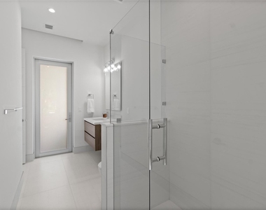 221 Shore Court - Photo Thumbnail 28