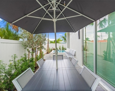 221 Shore Court - Photo Thumbnail 34