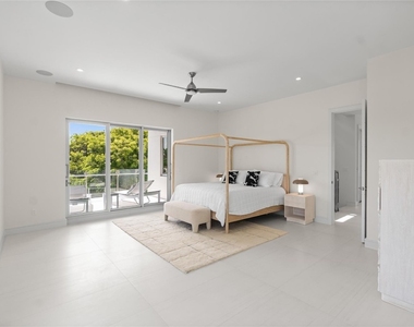 221 Shore Court - Photo Thumbnail 50