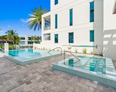 221 Shore Court - Photo Thumbnail 10