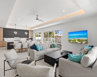 221 Shore Court - Photo Thumbnail 16