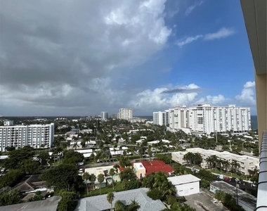 1200 Hibiscus Avenue - Photo Thumbnail 17
