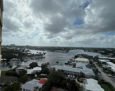 1200 Hibiscus Avenue - Photo Thumbnail 6