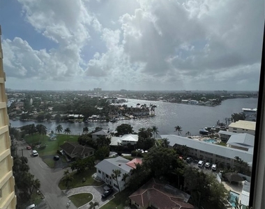 1200 Hibiscus Avenue - Photo Thumbnail 20