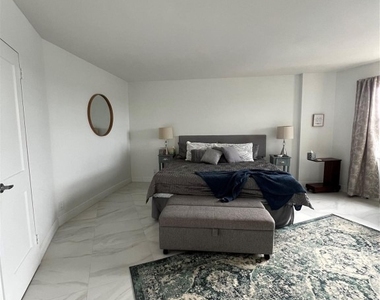 1200 Hibiscus Avenue - Photo Thumbnail 21