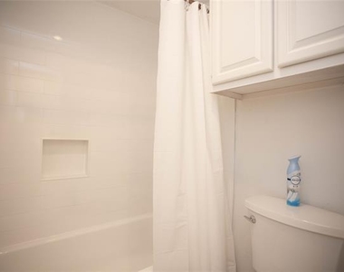 2521 Stanford Court - Photo Thumbnail 13
