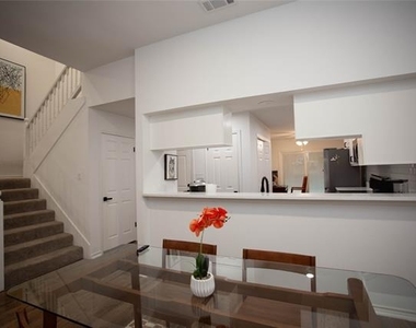 2521 Stanford Court - Photo Thumbnail 20