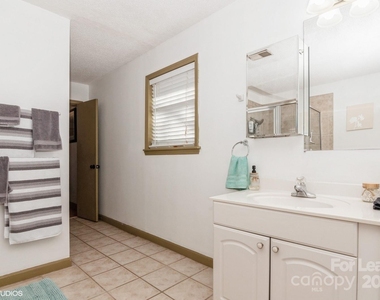 9938 Sandra Lane - Photo Thumbnail 19