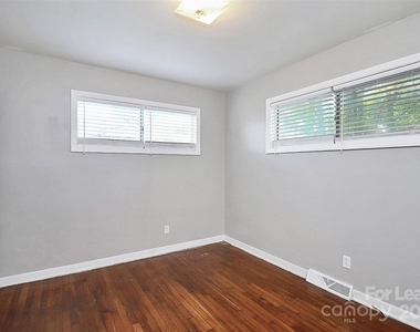 2244 English Drive - Photo Thumbnail 14