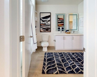 2929 Pennsylvania Avenue - Photo Thumbnail 4