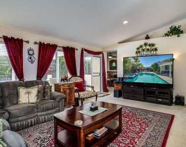37760 Driscoll Street - Photo Thumbnail 6