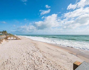 4141 Ocean Drive - Photo Thumbnail 38