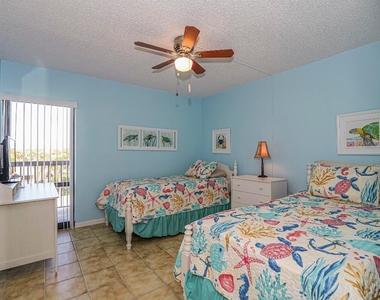 4141 Ocean Drive - Photo Thumbnail 15
