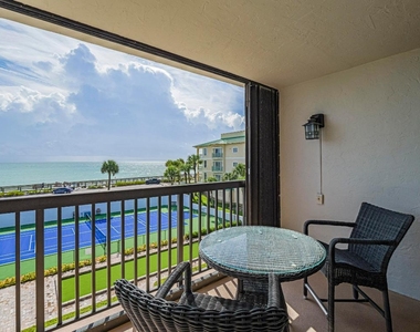 4141 Ocean Drive - Photo Thumbnail 18