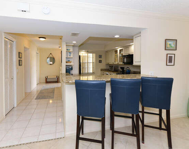 300 John F Kennedy Drive - Photo Thumbnail 6
