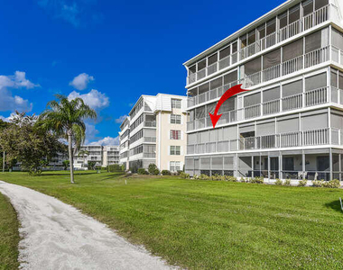 300 John F Kennedy Drive - Photo Thumbnail 2