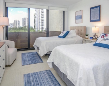 4200 N Ocean Drive - Photo Thumbnail 22