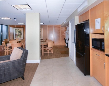 4200 N Ocean Drive - Photo Thumbnail 30