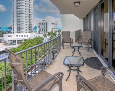 4200 N Ocean Drive - Photo Thumbnail 16