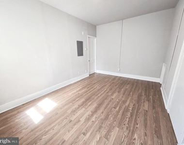 5717 N Park Avenue - Photo Thumbnail 6