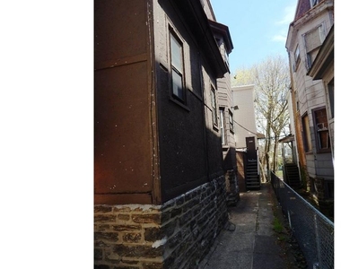 5717 N Park Avenue - Photo Thumbnail 11